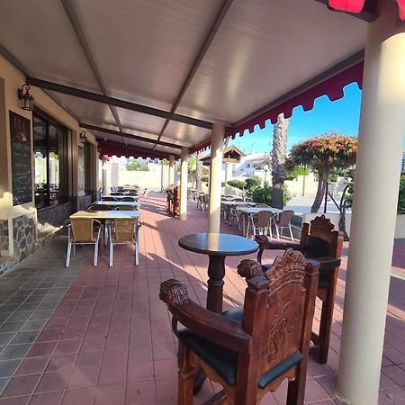 Alex Bungalow Apartment Torrevieja Bagian luar foto