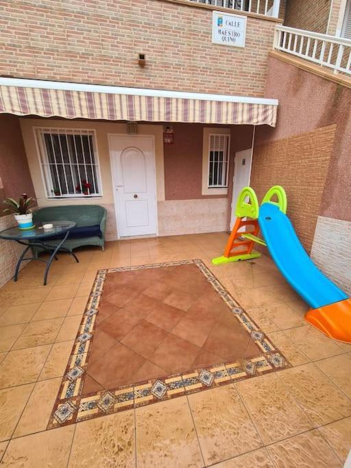 Alex Bungalow Apartment Torrevieja Bagian luar foto